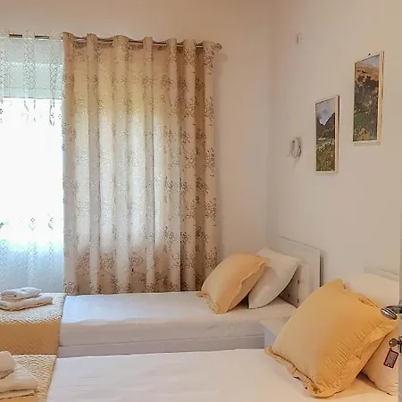 Villa Goliku *