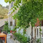 Goliku Villa