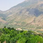 Goliku Villa Pestani